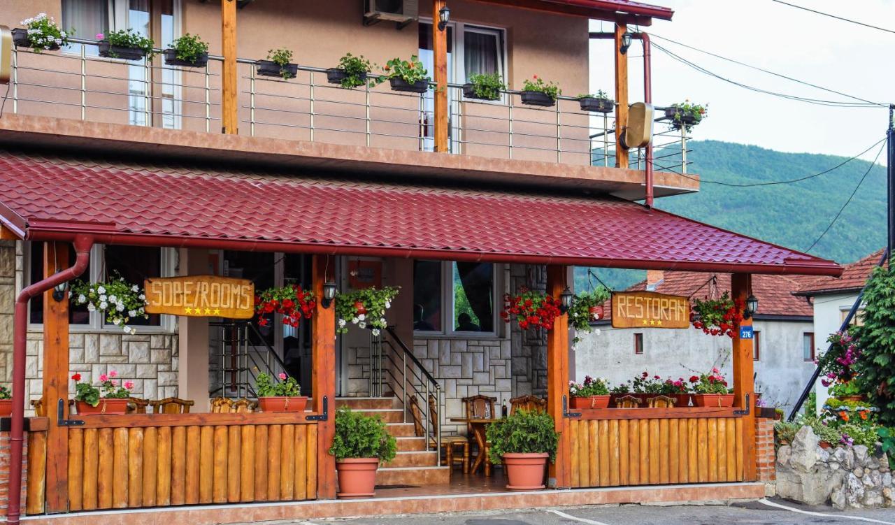 Restoran & Motel Manjez Биело-Поле Экстерьер фото